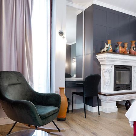 Boutique Hotel Whisky Tirana Exterior photo