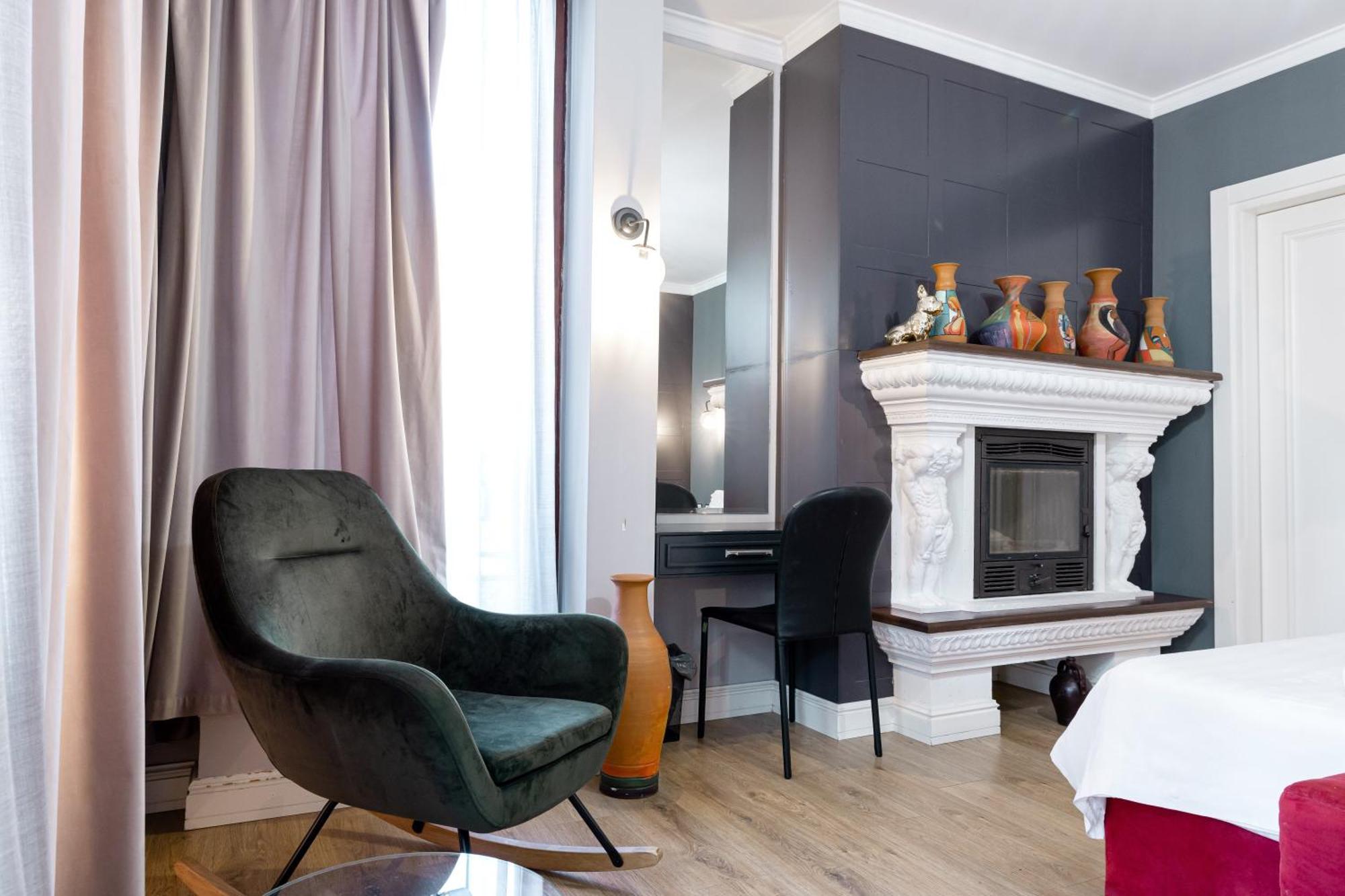 Boutique Hotel Whisky Tirana Exterior photo