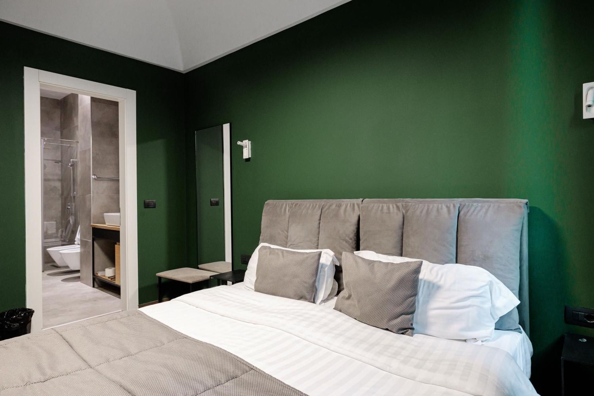 Boutique Hotel Whisky Tirana Exterior photo