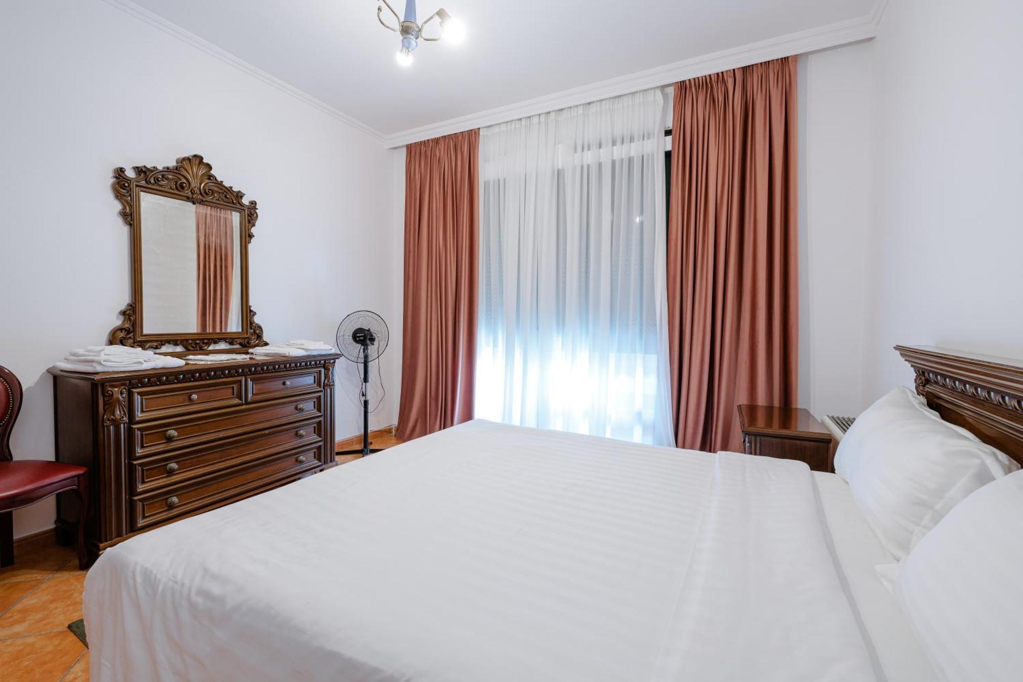 Boutique Hotel Whisky Tirana Room photo