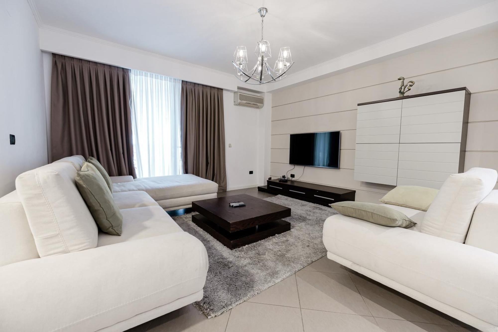 Boutique Hotel Whisky Tirana Exterior photo